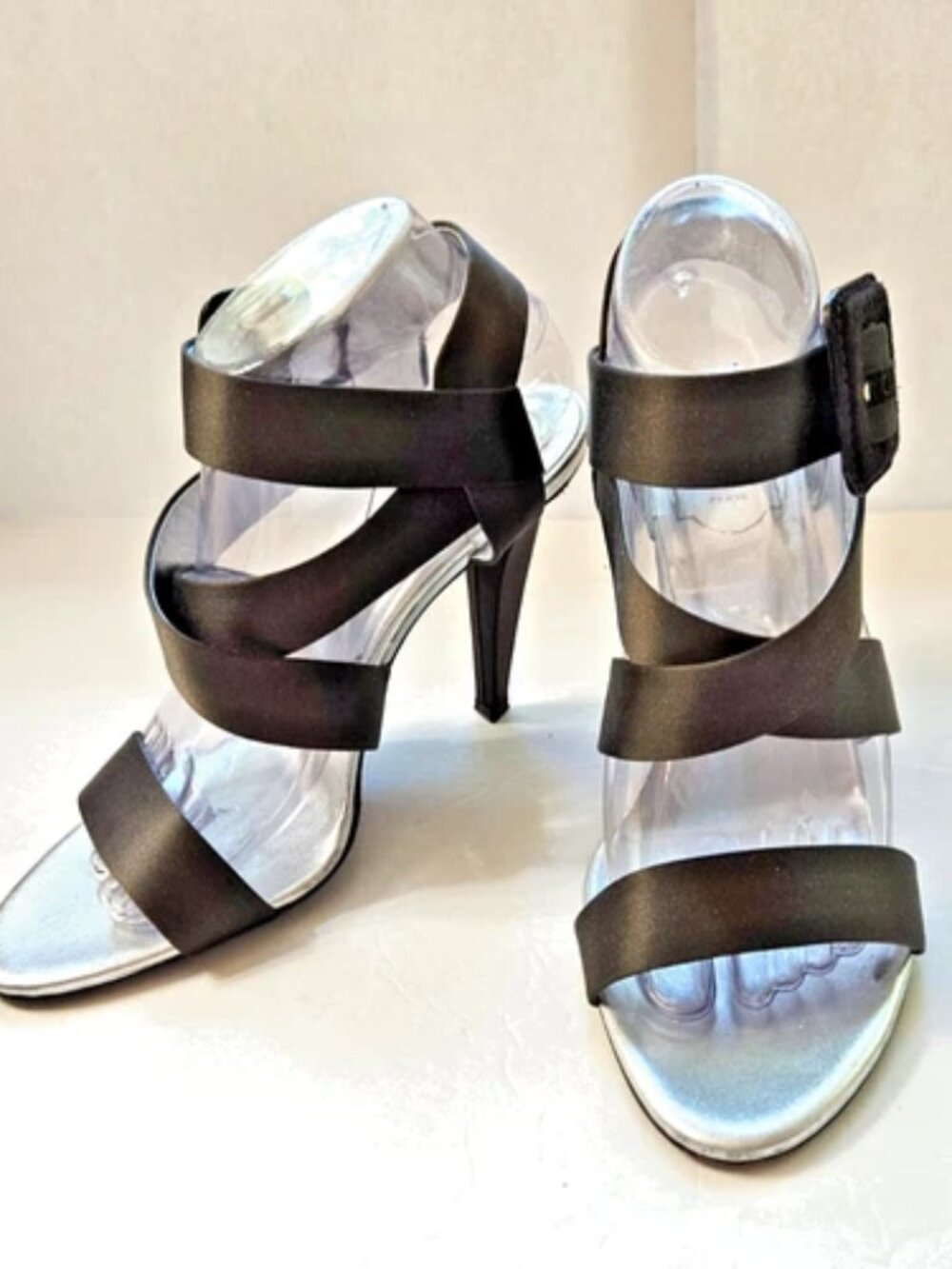 Roger Vivier Dark Choc Brown Satin Heeled Strappy Sandals Size EU 39.5 US 9.5